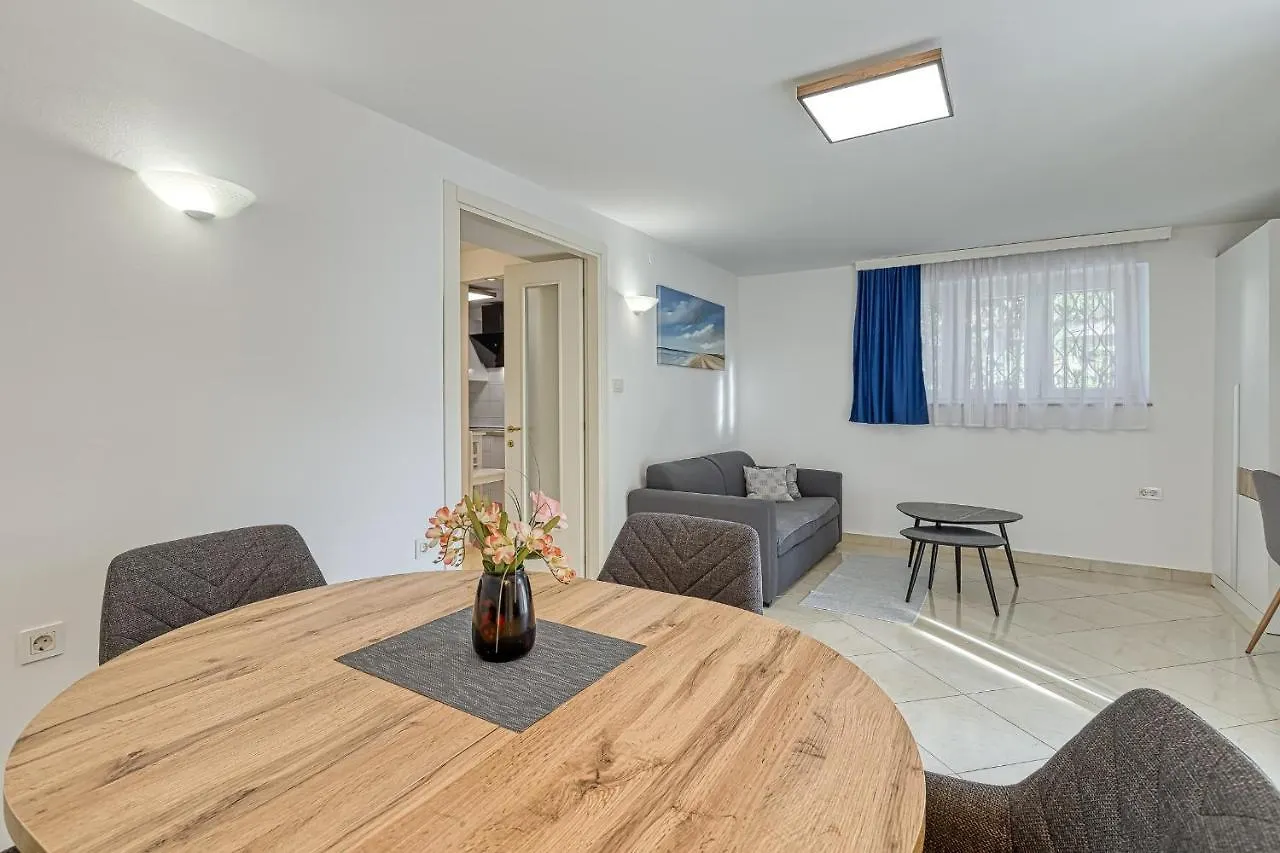 Apartments Pino Rovinj 3*,  Croatia