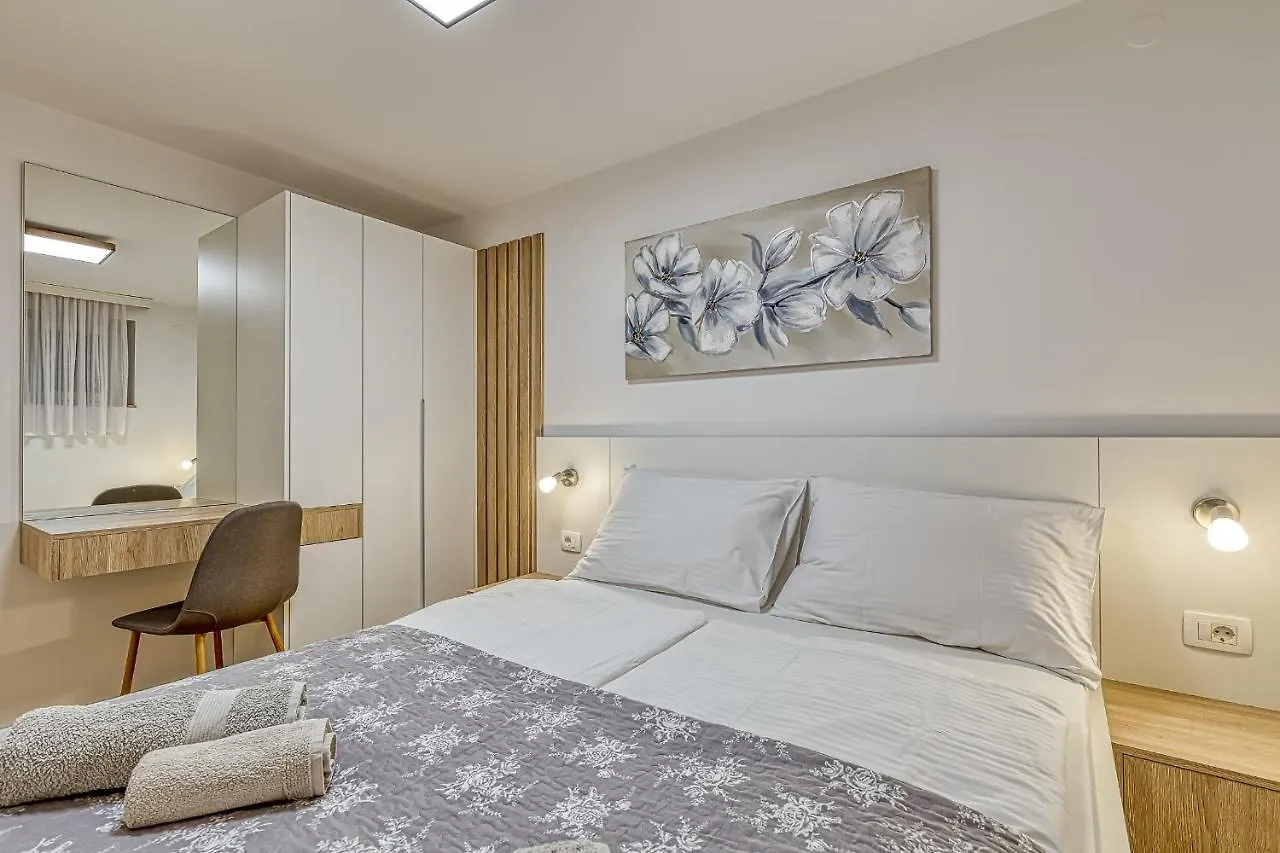 *** Guest house Apartments Pino Rovinj Croatia