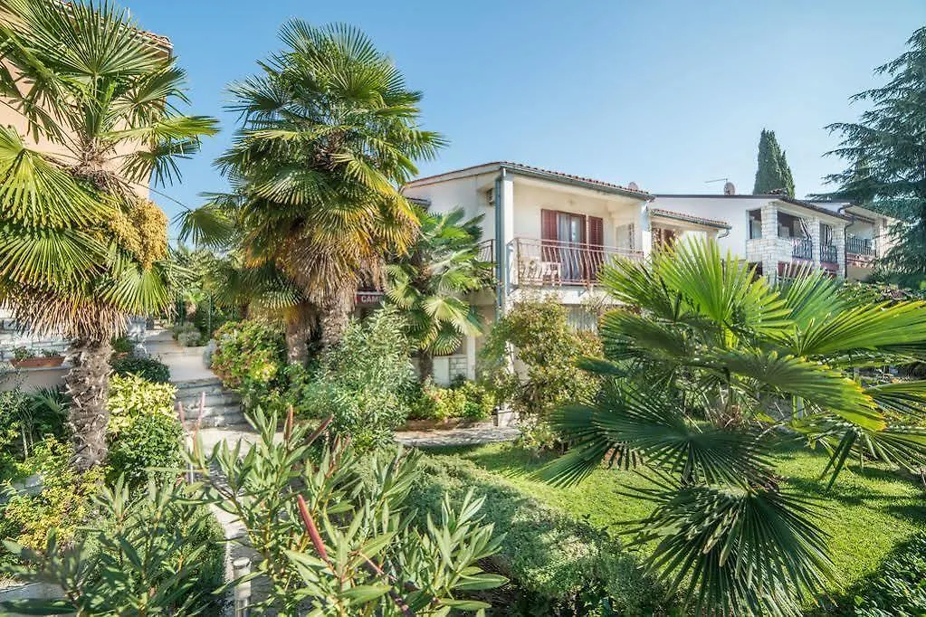 Apartments Pino Rovinj 3*,